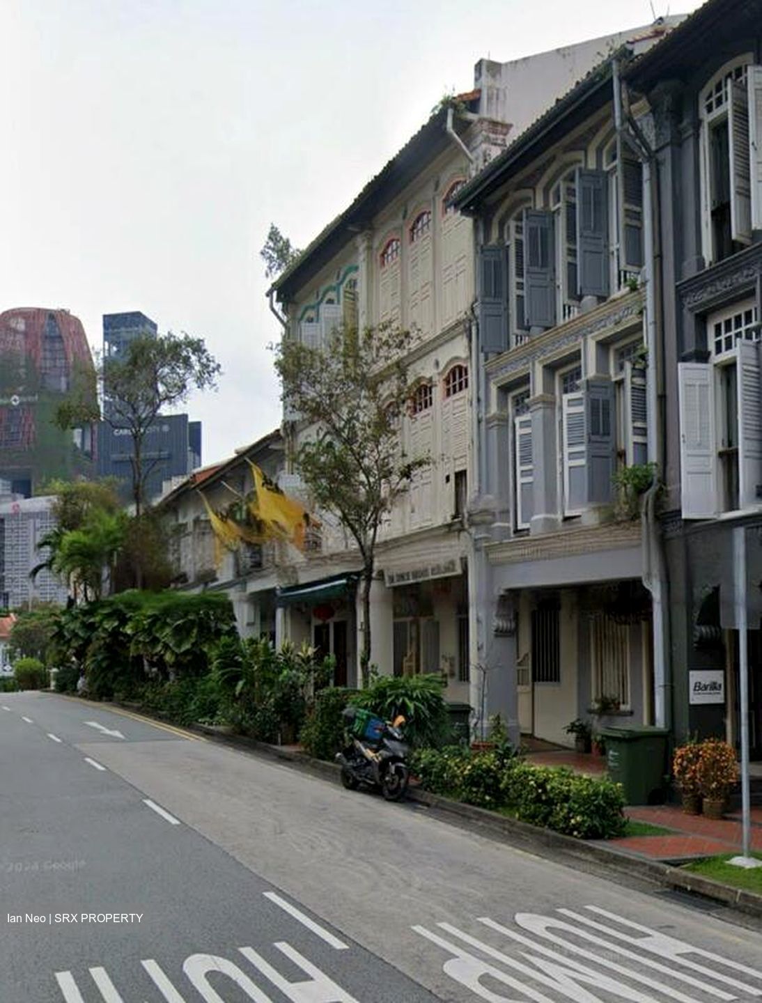 Temple Street (D1), Retail #454373591